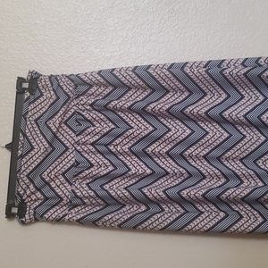 LONG RAYON SKIRT. SIZE LARGE. MADE BY AB STUDIO, NAVY BLUE AND CORAL.